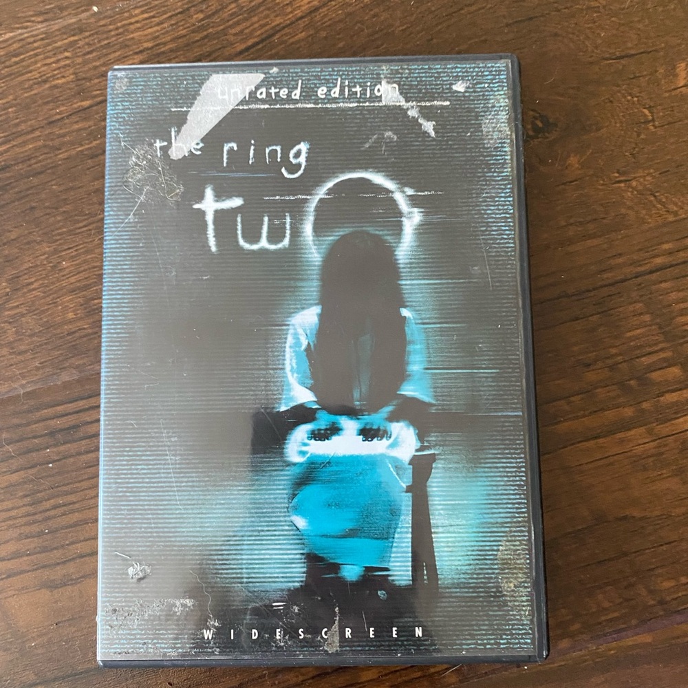 Two ring 2 dvd